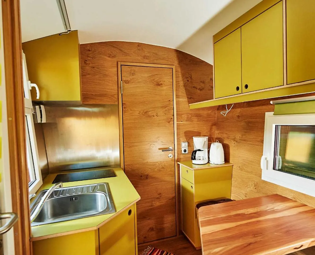 Schaeferwagen Skudde Apartment Grafenberg
